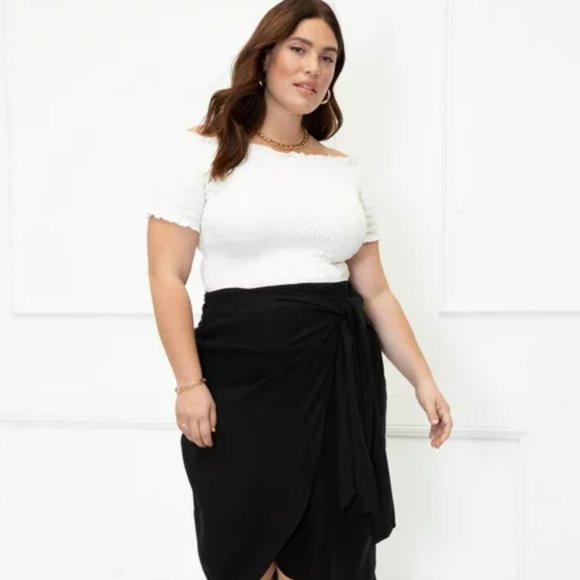 ELOQUII Elements Smocked Off The Shoulder Tee Size 18/20 - Picture 3 of 4